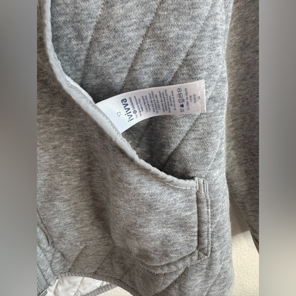 Ivivva hooded zippered jacket, Girls size 12 - Picture 11 of 12